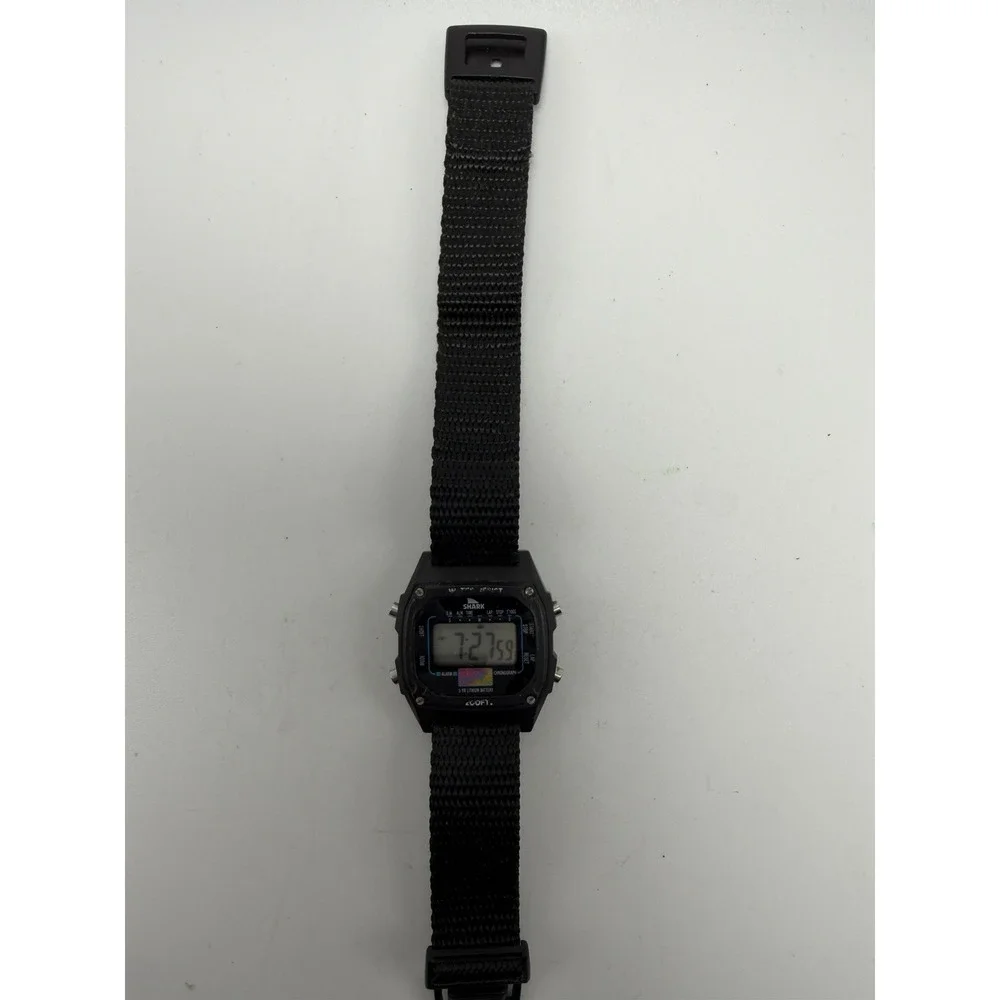 Freestyle Shark Vintage Ladies Watch New Battery 29MM 7